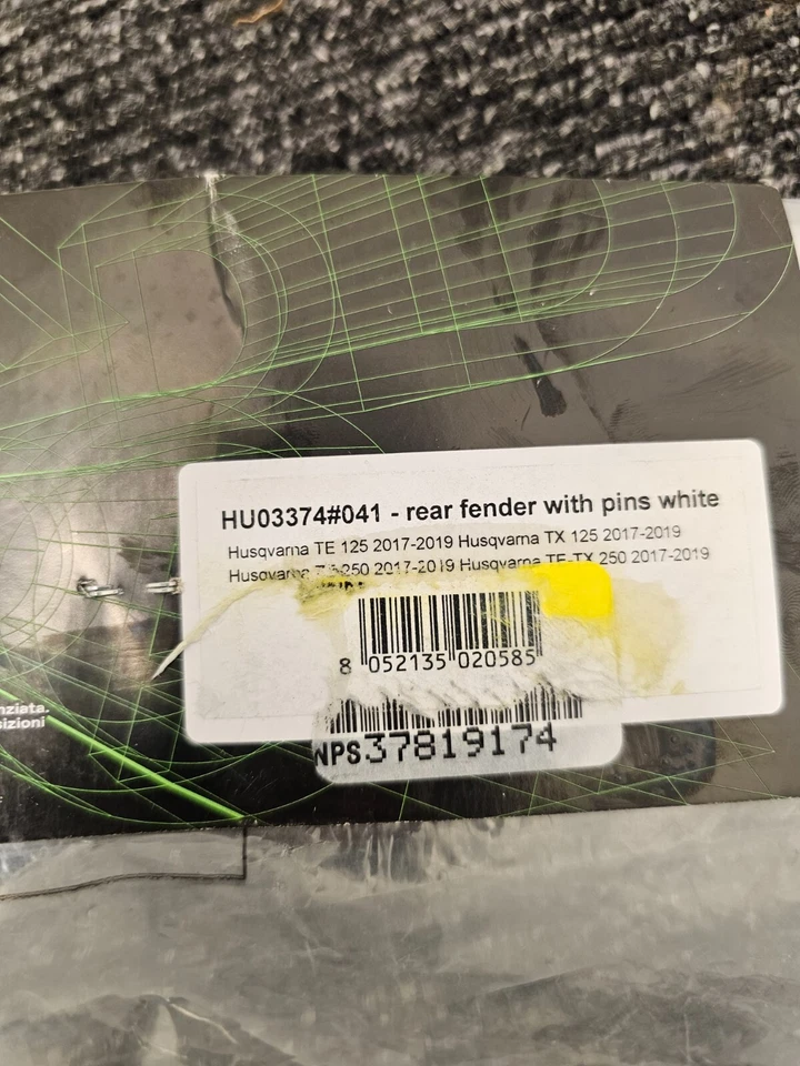 Заднее крыло брызговик UFO PLAST HU03374 #041 для Husqvarna TE 125 2017-2019 - Изображение 2 из 4