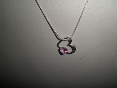 Rogers & Holland Sterlingsilber Anhänger in Herzform mit rosa Herzstein