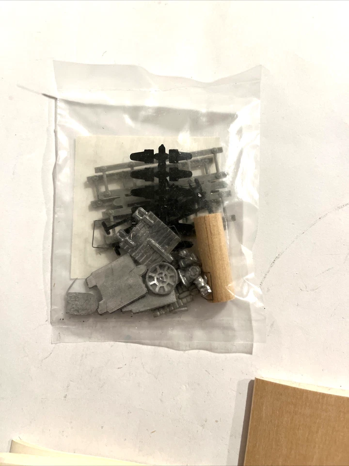 Ye Olde Huff N Puff 740 O Scale 50' Express Reefer Railway Express Wood Car Kit - Image 4 of 4