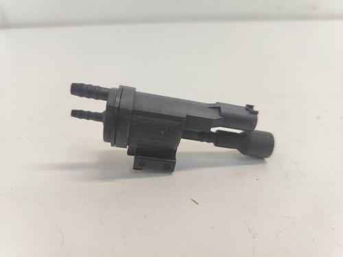 VAKUUMVENTILE VACUUM VALVE Mercedes-Benz A (W176) 2013 0025407097