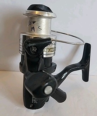 Okuma Fin Chaser FN-30 BKa RES II Rotor Equalizing 1 Bearing Black See Pics/Desc
