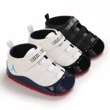Classic Baby Boy Girl Crib Shoes Infant Sneakers Casual Shoes Newborn Baby Shoes