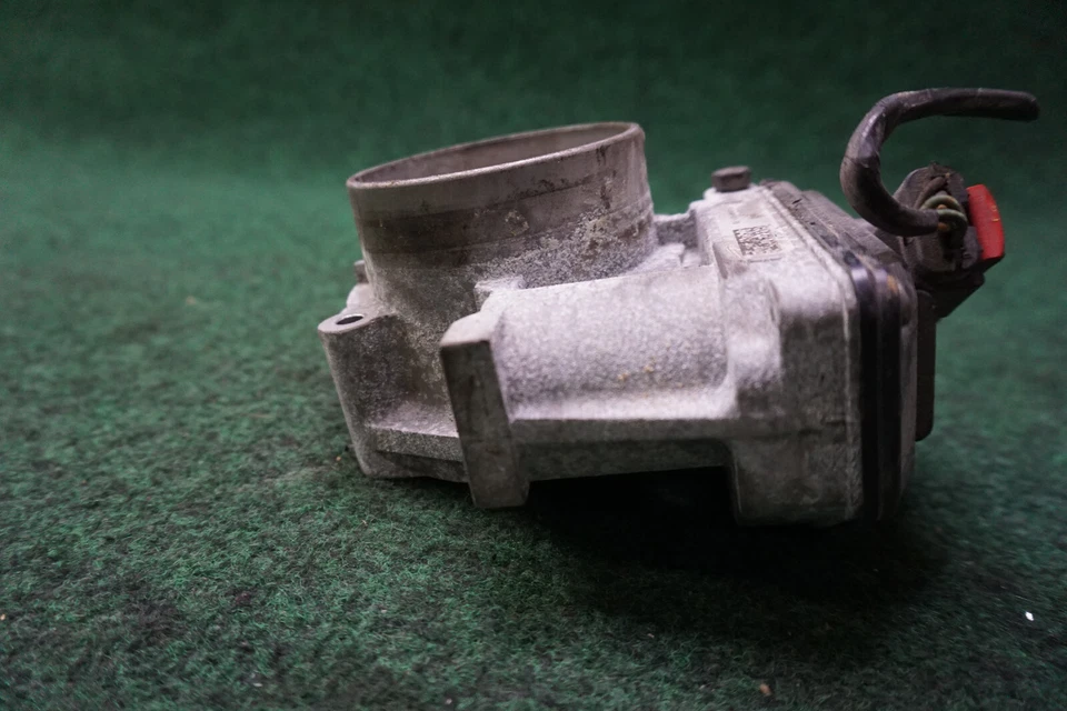 MAZDA 6 2010 3,7 L cuerpo del acelerador OEM 7T4E9F991FB Foto 4 de 4