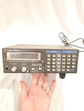 REALISTIC 20-145 PRO-2005 SCANNING RECEIVER 400 CHANNEL . WORKS, BUT NO ANTENNA.