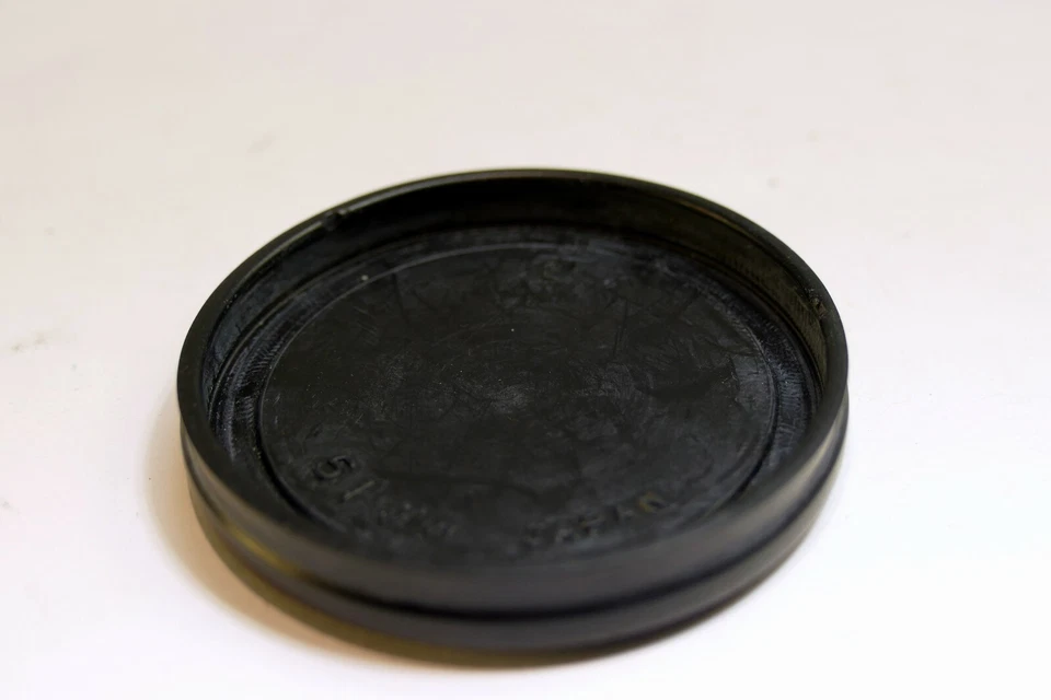 Vivitar 49mm Front Lens Cap for 50mm f1.8 f1.9 M42slip on type 51mm ID - Image 3 of 4