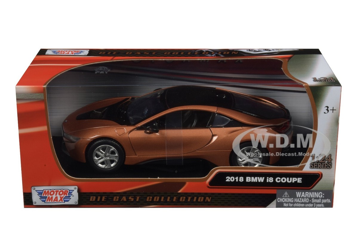 2018 BMW i8 COUPE METALLIC ORANGE 1/24 DIECAST MODEL CAR BY