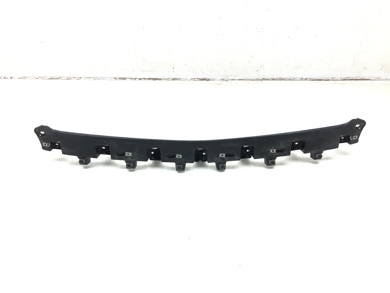2014-2018 BENTLEY FLYING SPUR FRONT STRIKER PLATE BRACKET OEM