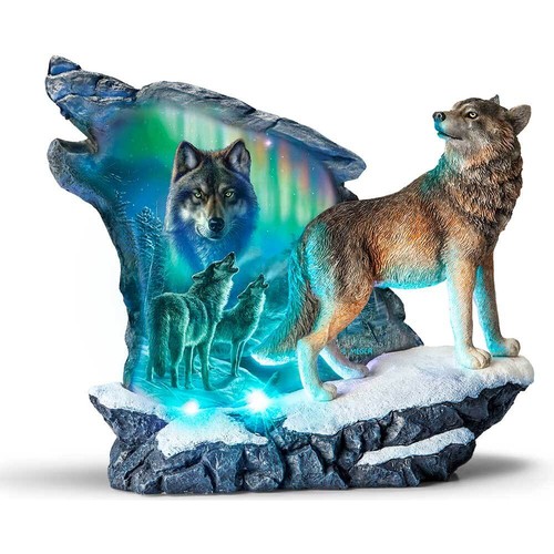 The Bradford Exchange Sacred Spirits Wolf Sculpture Illuminated Aurora