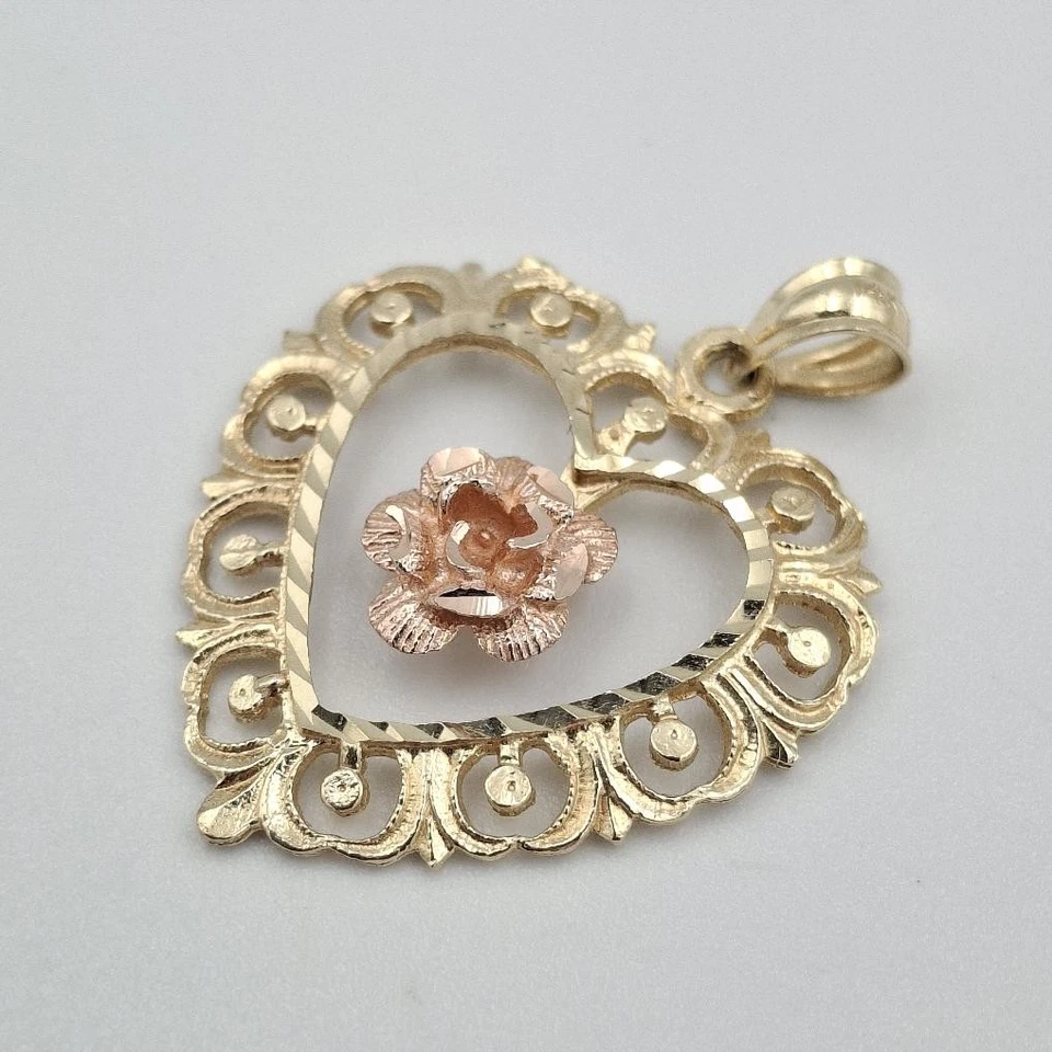 Colgante Corazón Flor Rosa Flotante Corte Diamante Oro Amarillo y Rosa 14K Dos Tonos Foto 3 de 4