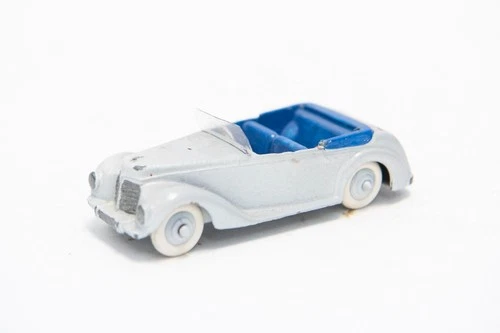 Vintage Dinky Toys 38E Armstrong Siddeley Coupe Model Car