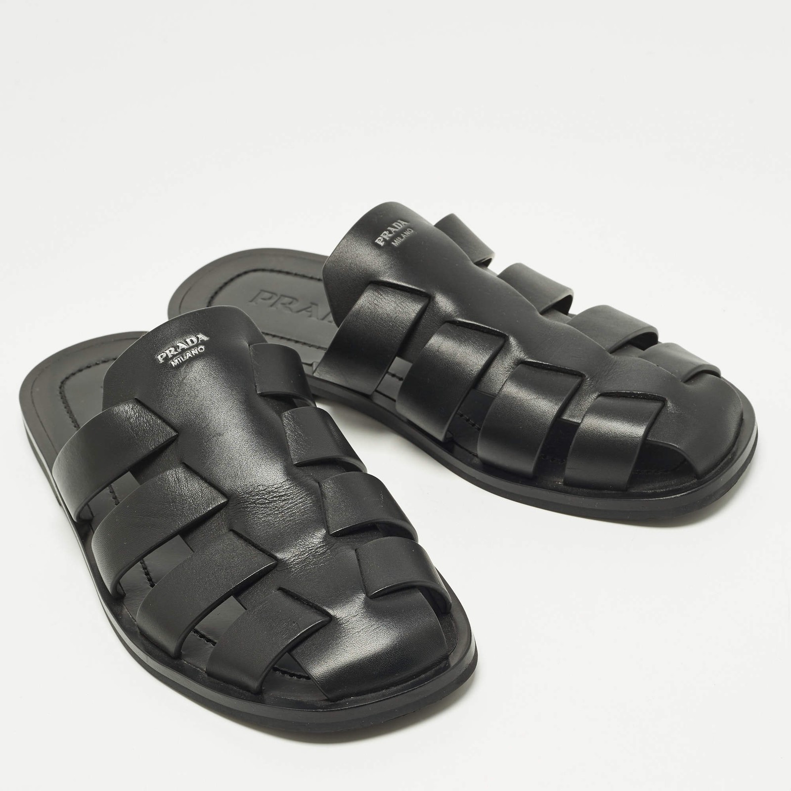 Prada Fisherman Size 41 Black Leather Mules thumbnail 4