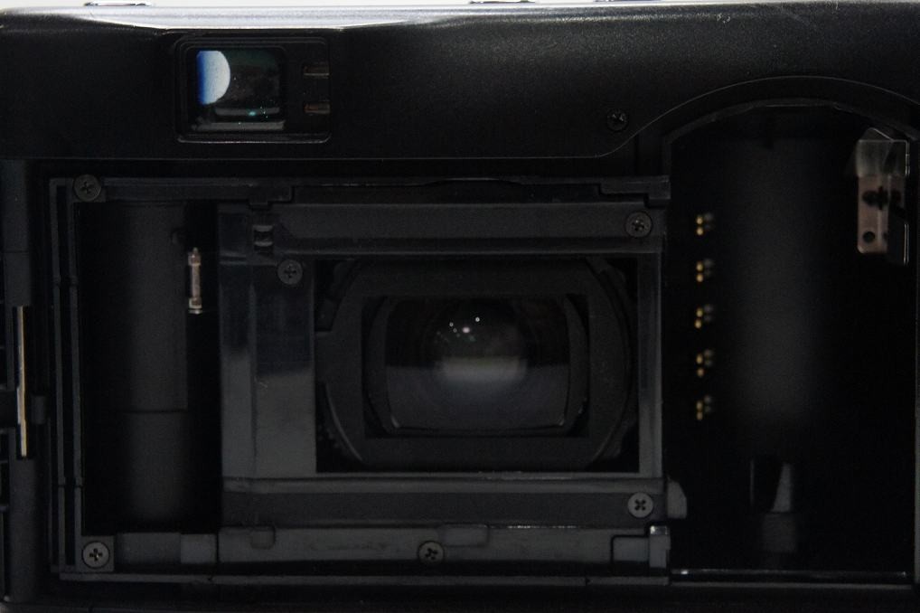LEICA Z2X (Vario Elmar 35-70mm) 35mm Point & Shoot Film