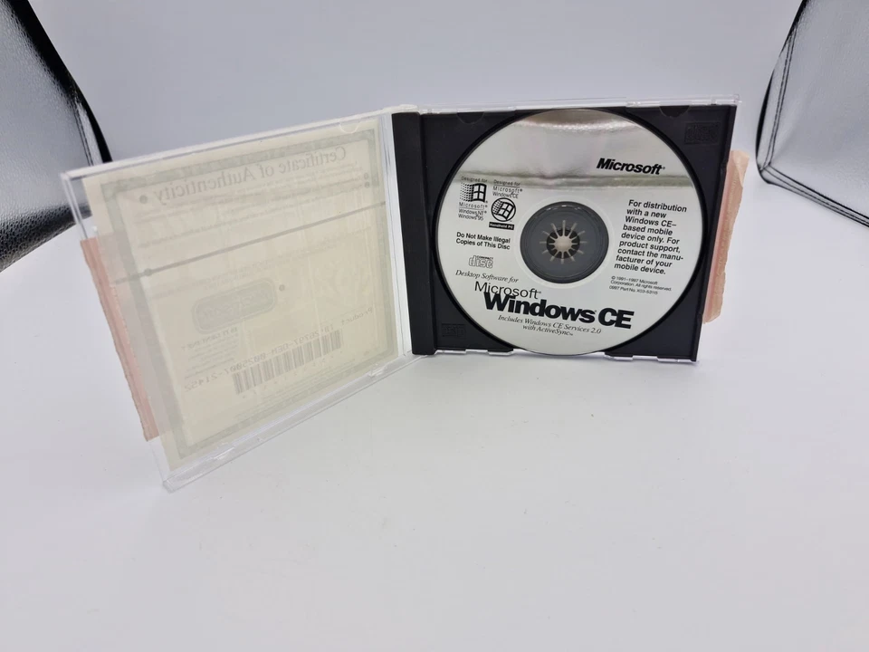 Microsoft Windows CE Desktop Software Cd Oem with Coa 1997 Hpc Sync Services - Image 4 of 4