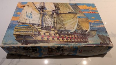 Heller Le Superbe 1/150 Scale Ship Model kit
