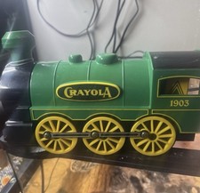 Crayola 1903 Color Line Train Engine Crayon Holder Green Yellow Black Crayons