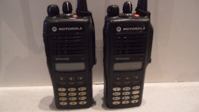 2 X Motorola MTX4500 UHF 403-470 MHz 4W 16ch Two Way Radios