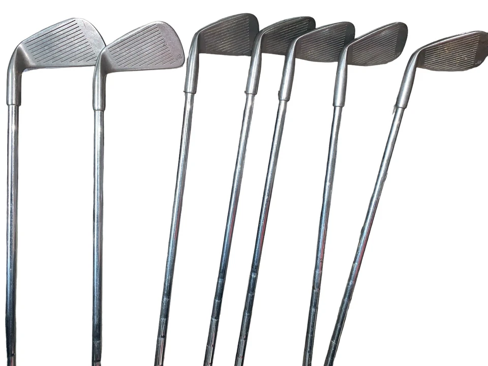 Tommy Armour 845S Silver Scot 4-9 PW Irons 24° TT Dynamic Gold Steel R300 RH - Image 3 of 4