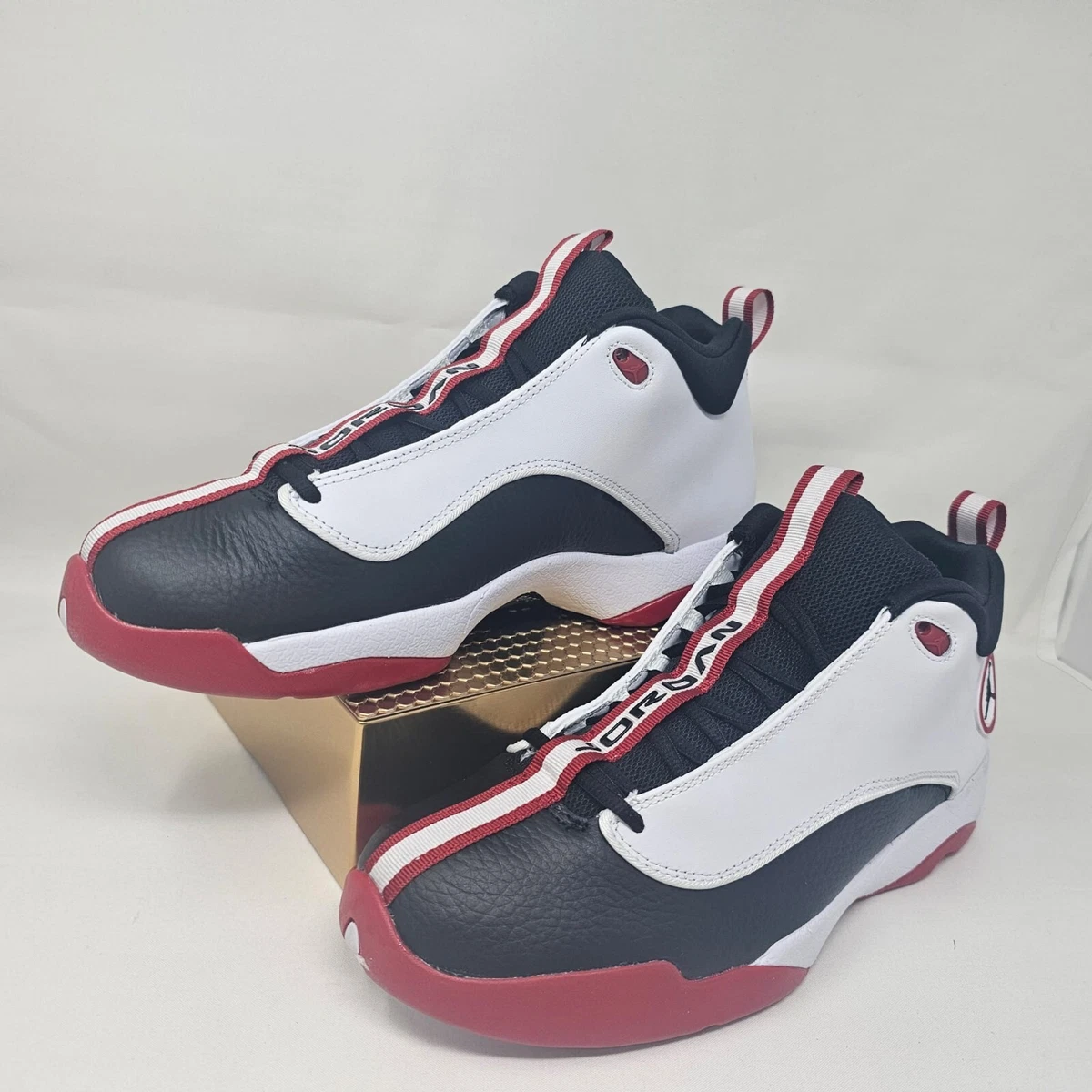 Nike Jordan Jumpman 2017 Pro Quick 932687-101 Sneakers SZ 10.5 White Red Black Air Jordan Jumpman Pro Quick  main image 2