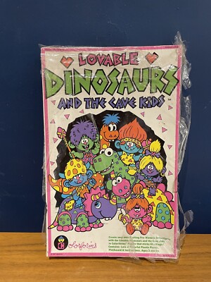 Vintage 1987 Loveable Dinosaurs & The Cave Kids Colorforms Set Neu Versiegelte Box