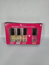 NIB Mariposa Nail Therapy Set