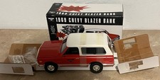 ERTL COLLECTIBLES WIX FILTERS - 1969 CHEVROLET BLAZER LOCKING COIN BANK
