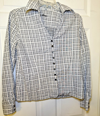 Foxcroft V Neck Sz 10 Plaid Fitted Blouse White Black Wrinkle Free Pearl Button