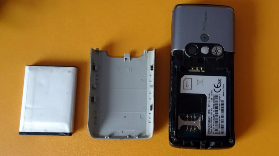 Sony Ericsson  K610i - Urban Silver (Ohne Simlock) Handy - Bild 3 von 4