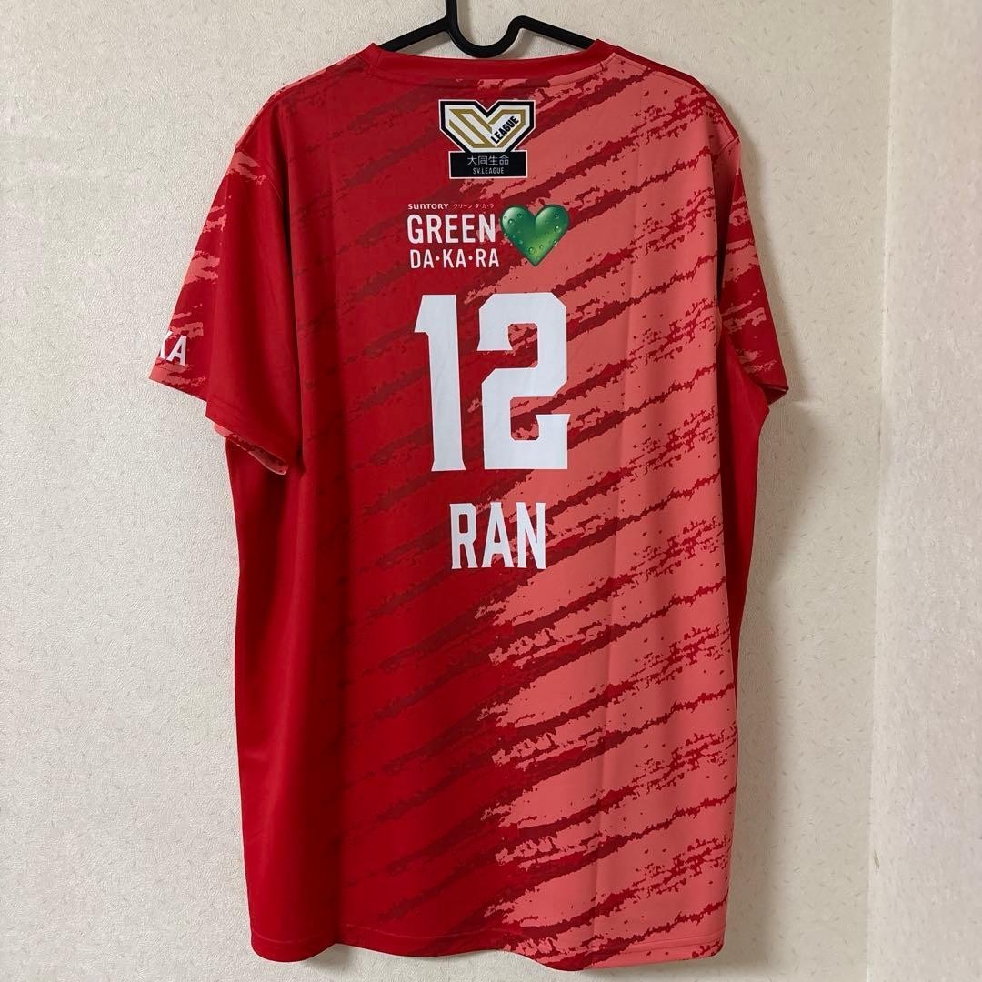 Under Armour 赤色 シャツ SUNTORY SUNBIRDS 新しい景色を掴むため。頂へ、再び。 ともに進化する