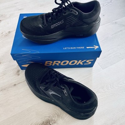 Brooks Ghost Max 3 Damen, Gr. 10,5 (42,5)  Schwarz, nur 50KM in OVP