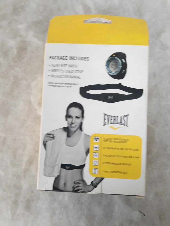 Everlast Women's EVWHR006BK Heart Rate Monitor Pink Rubber Watch w, packaging 	 - Image 2 of 4
