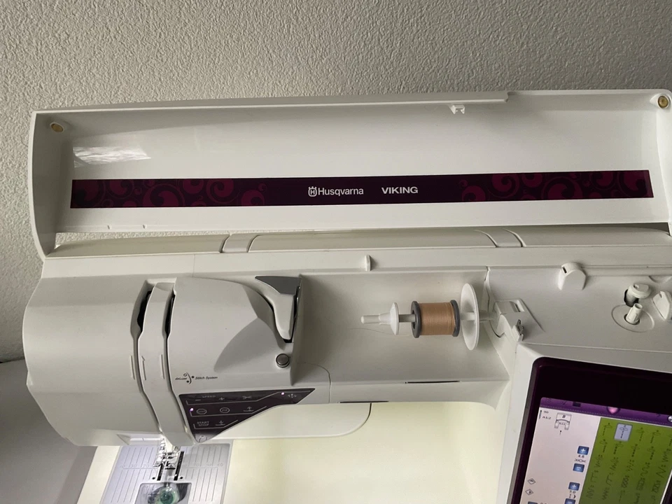 Husqvarna Designer Diamond  Näh/Stickmaschine - Bild 4 von 4