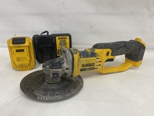 Dewalt 20V MAX 4-1/2" Cordless Grinder w/ Battery Model: DCG412 CMP123630 