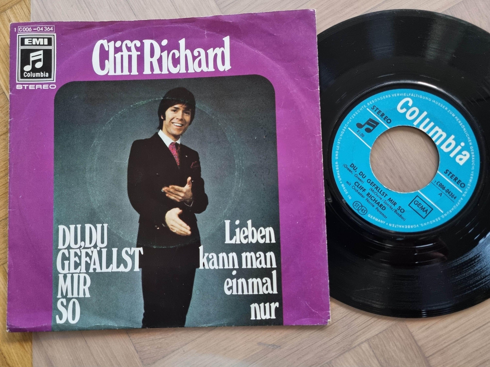 7"" Single Cliff Richard - Du, du gefällst mir so Vinyl Germany