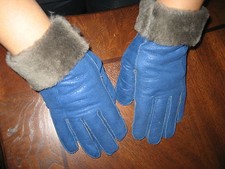 New Blue Sheepskin Womens Fur Gloves MIttens Grey sheepskin Fur Trim