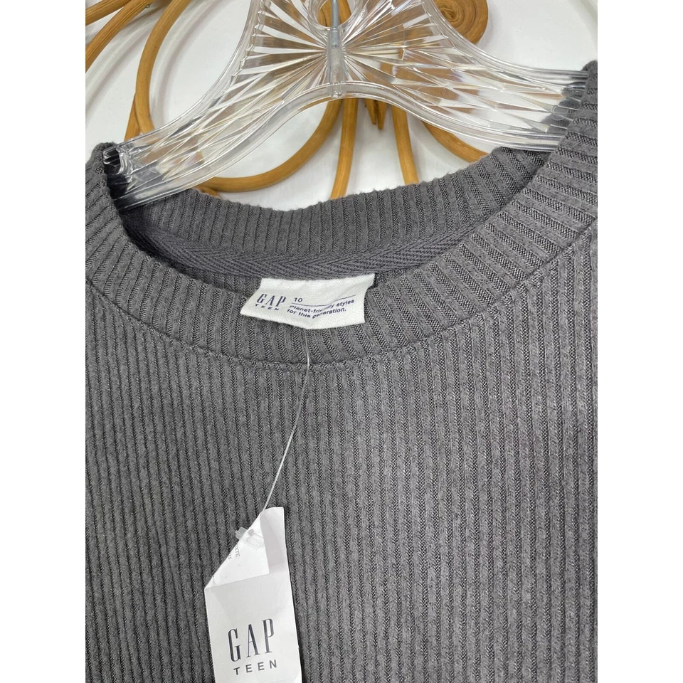 NEW Gap Teen gray soft ribbed long sleeve crop top girls 10 gray - Image 3 of 4