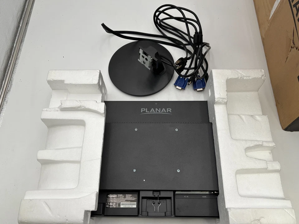 Planar PLN2200 22" Full HD LED Monitor Used - Includes Stand, Power Cord & HDMI - Image 2 of 4