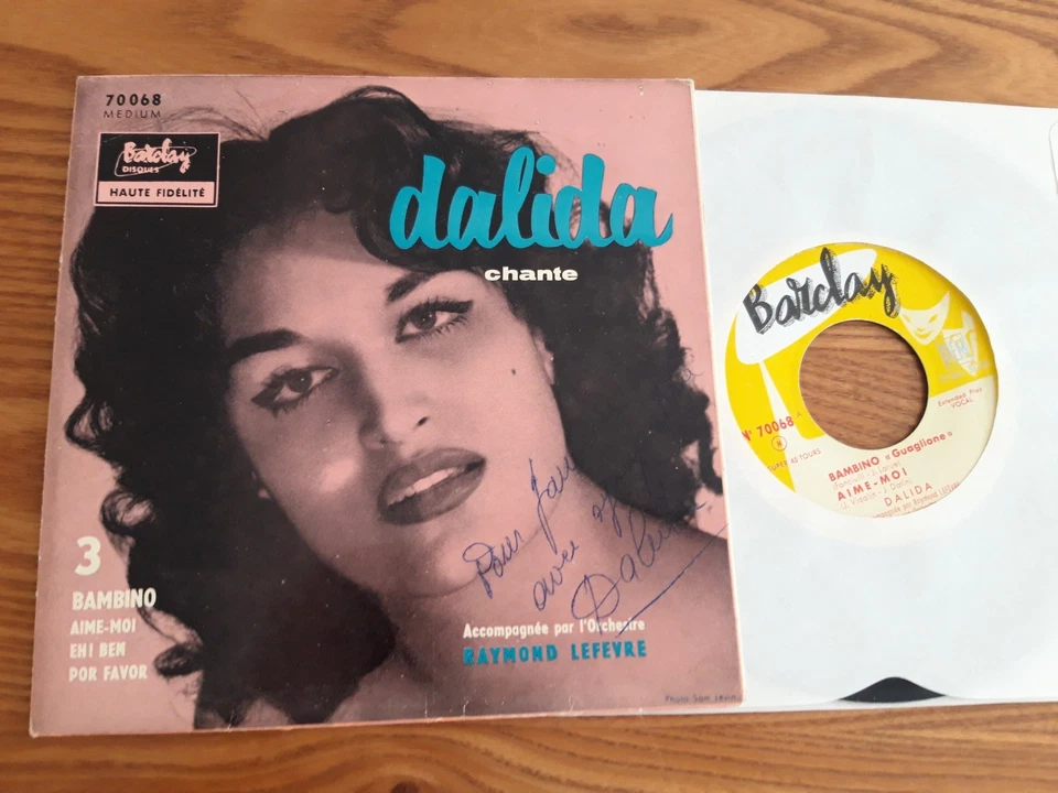 DOUBLE DEDICACE OLYMPIA  Par DALIDA Bambino  FRENCH  EP BARCLAY 70068 - Image 3 of 4