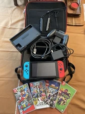 Nintendo Switch HAC-001 Video Game Console w/ 4 Games, Accessories & Case EUC