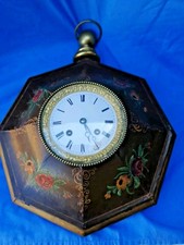 ancienne pendule horloge d'applique 19 ème en tôle peinte de