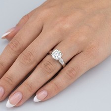 Solitaire Engagement Ring 18K Gold Trellis Round 1.70 CT Lab-Grown Diamond G SI2
