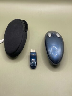Logitech Bluetooth Presenter Laser Pointer M-RU77, w/ case, bluetooth adaptor