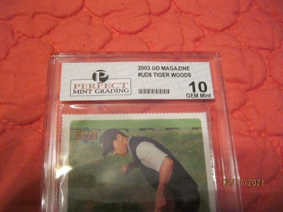 Tiger Woods 2003 Upper Deck Magazine Card #UD5 RARE perfect mint grading!!!!!! M - Image 3 of 4