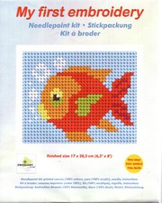 TELA MEZZO PUNTO" PESCIOLINO '' IN KIT CON LANA DA RICAMARE PRIMO RICAMO FACILE