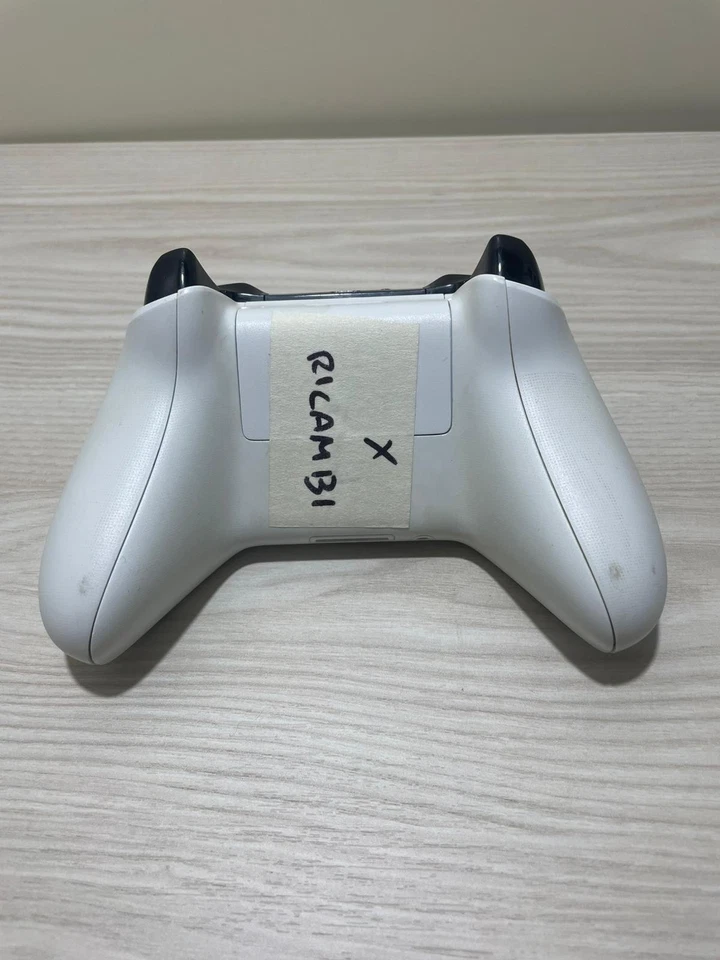 Joystick BIANCO - Controller per XBOX ONE - Originale Microsoft - RICAMBI - Immagine 3 di 4