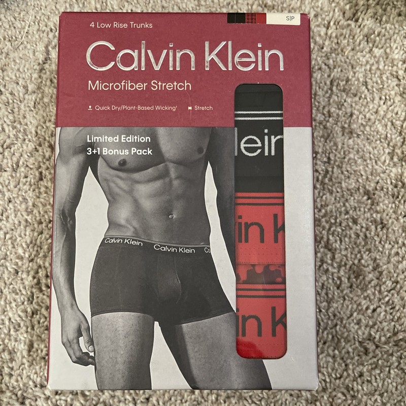 NIB- Calvin Klein - Men’s S-  4 Low Rise  Trunks