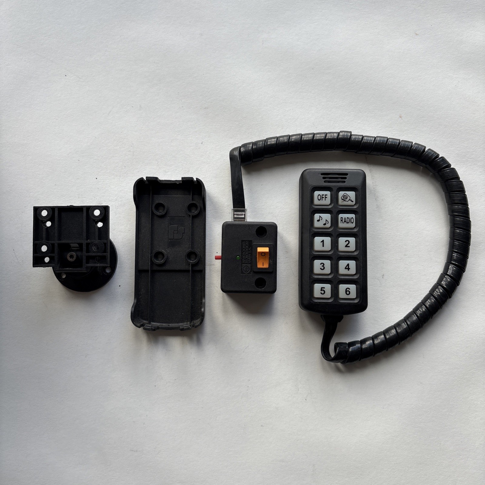 Federal Signal Vama AS 422/6S Control Head / Keypad with Mic - Not Whelen
