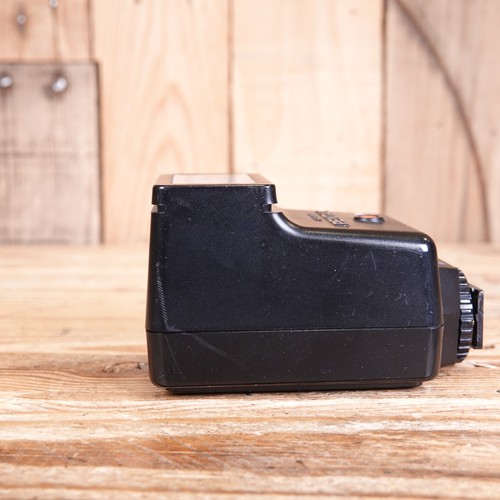 Pentax AF200S Flash - Working - Picture 5 of 6
