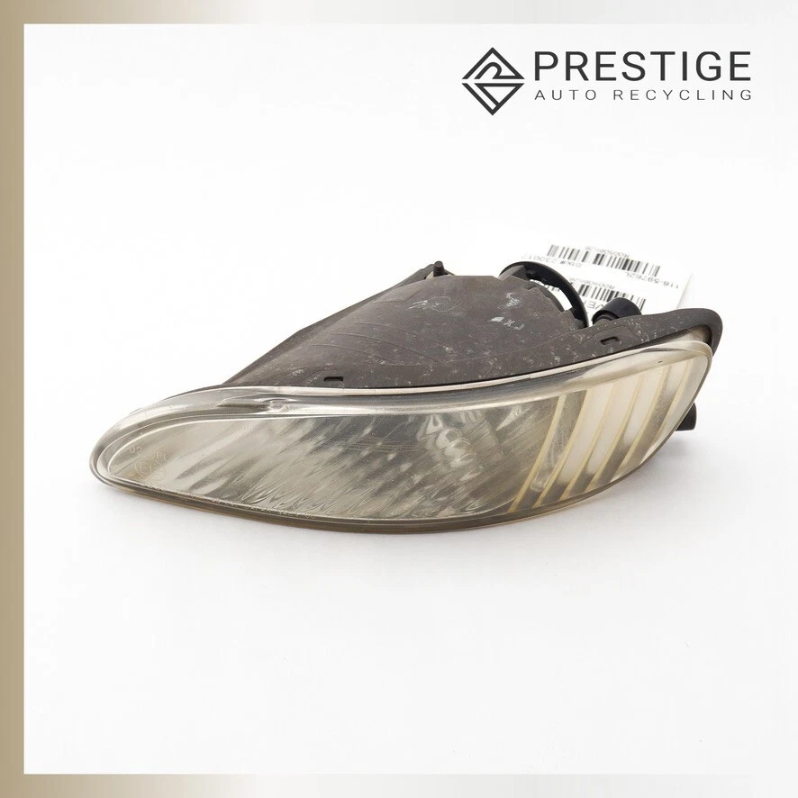 Luz antiniebla izquierda Lexus RX330 2004-2006 81220-48020 Foto 2 de 4