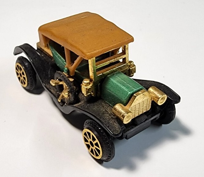 昭和レトロ　クルマ　　アンティーク　ノベルティ　非売品　ブラックバード High Speed Readers Digest #304 Green 1910 Ford Model T Diecast