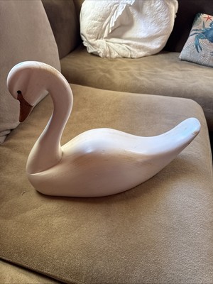 Decoy Hand Carved Swan